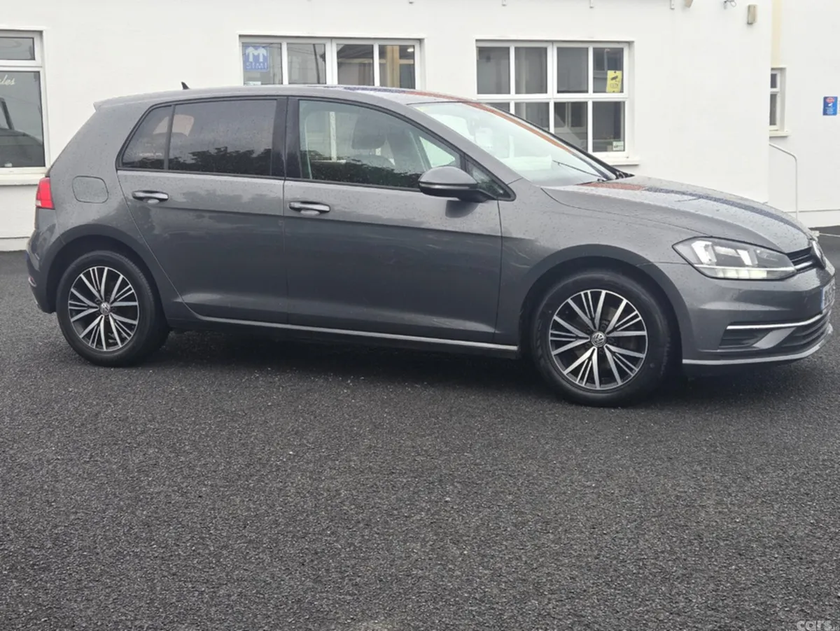Volkswagen Golf Hatchback, Diesel, 2019, Grey