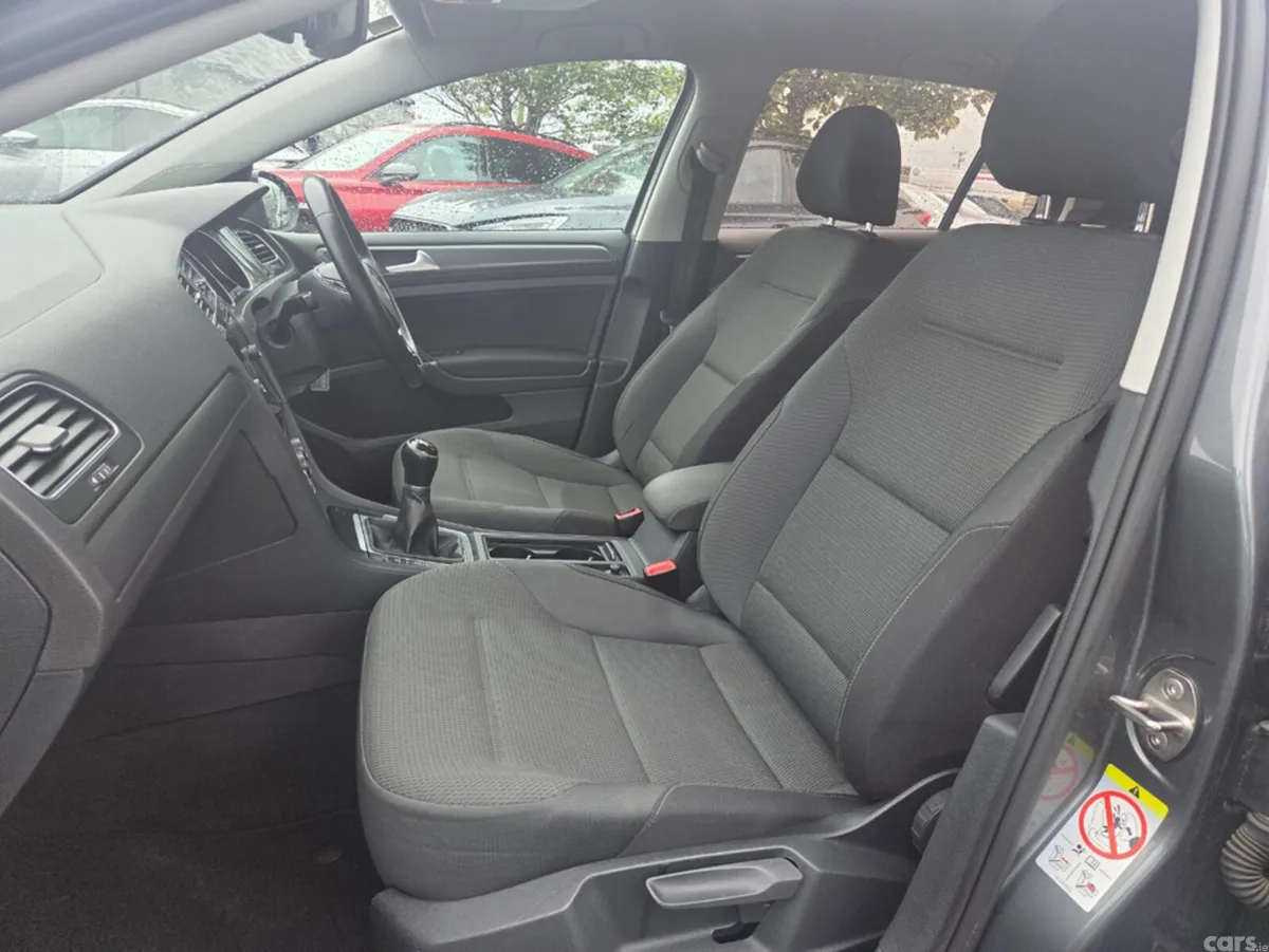 Volkswagen Golf Hatchback, Diesel, 2019, Grey