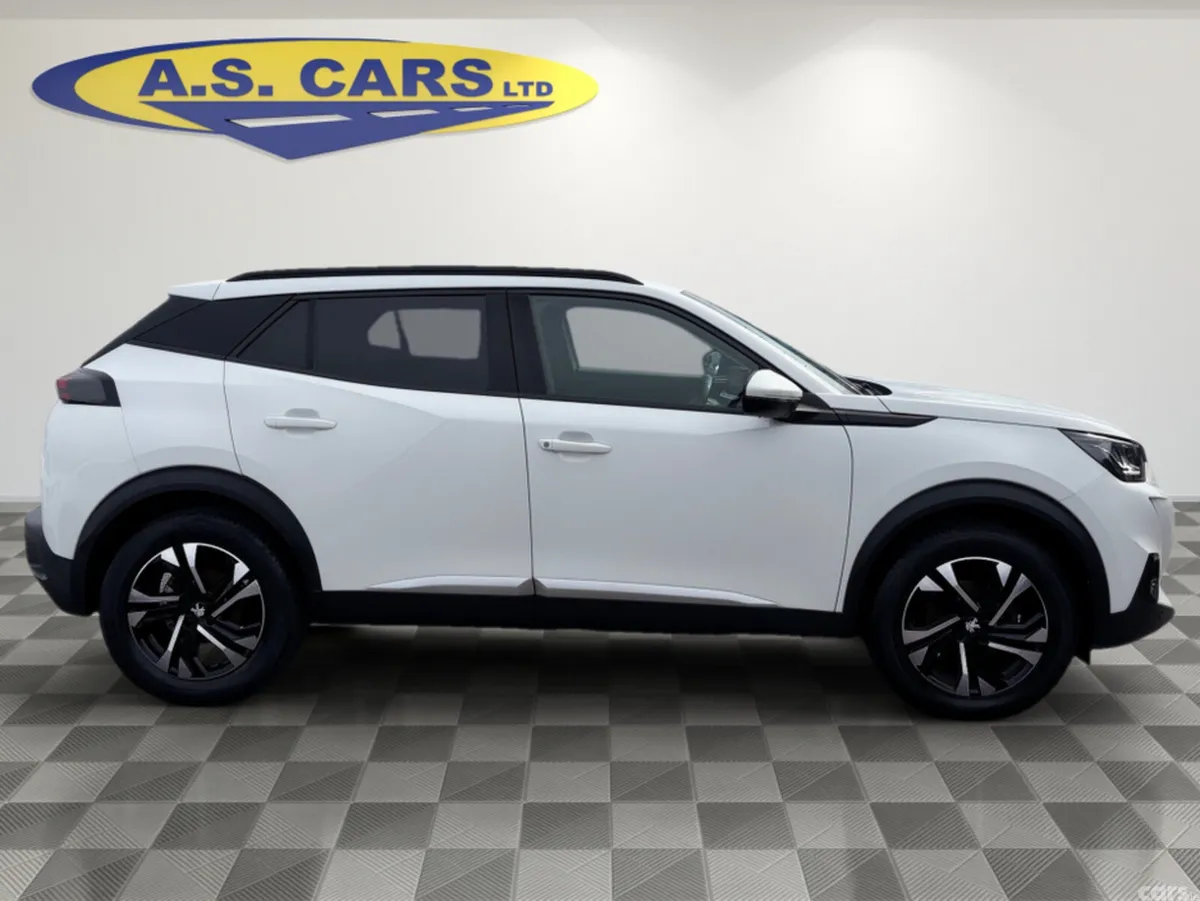 Peugeot 2008 Hatchback, Diesel, 2021, White
