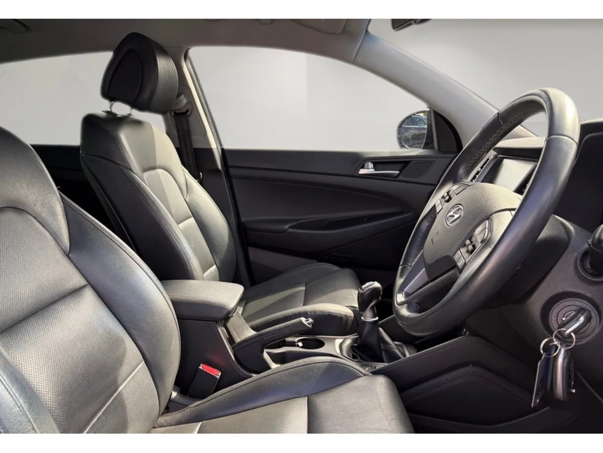 Hyundai Tucson SUV, Diesel, 2017, Black