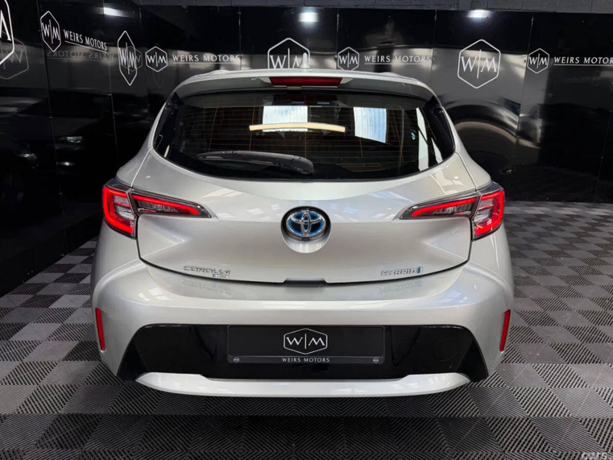 Toyota Corolla Hatchback, Petrol Hybrid, 2021, Grey