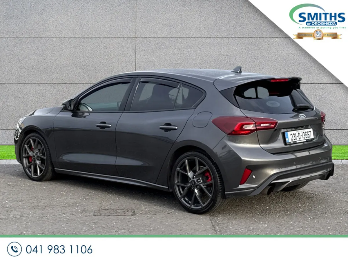 Ford Focus Hatchback, Petrol, 2023, Grey