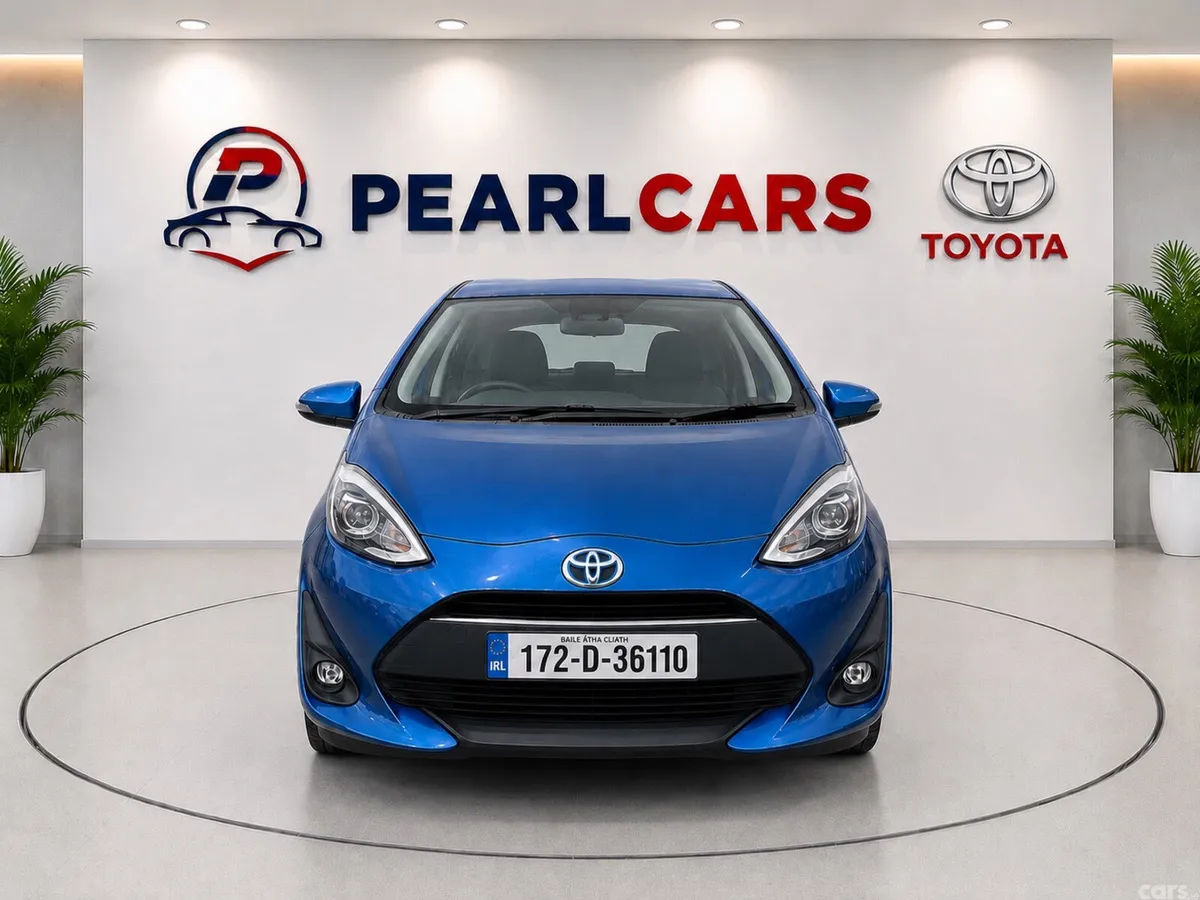 Toyota Aqua Hatchback, Petrol Hybrid, 2017, Blue