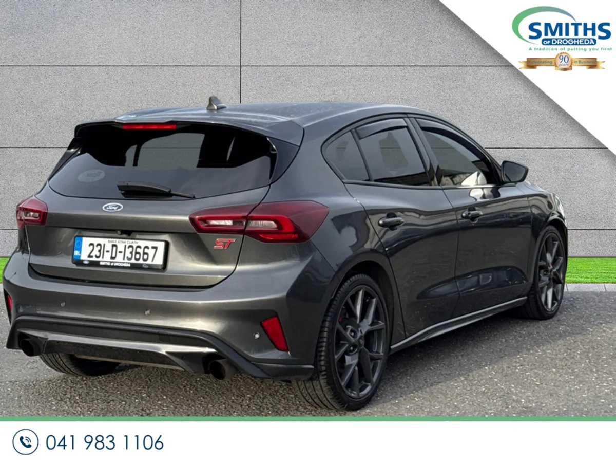 Ford Focus Hatchback, Petrol, 2023, Grey