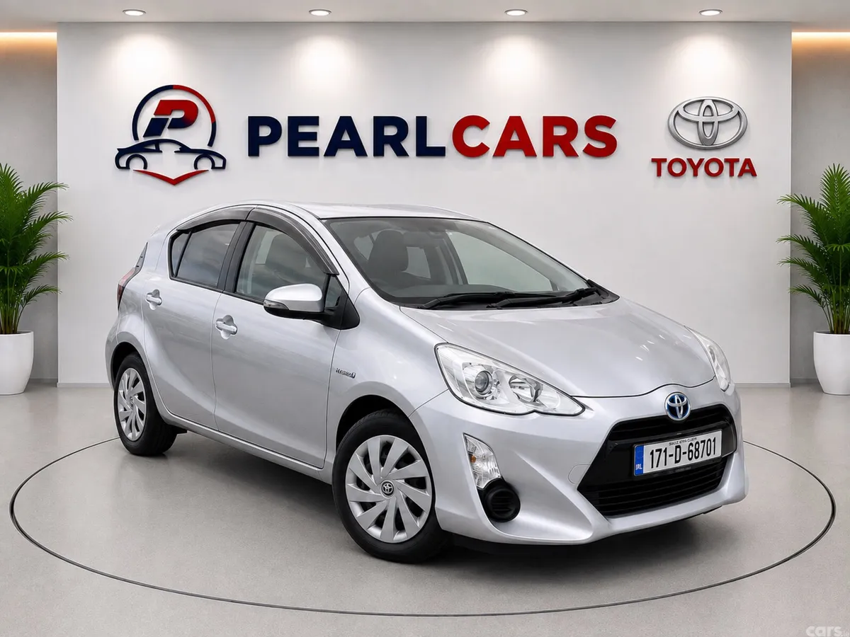 Toyota Aqua Hatchback, Petrol Hybrid, 2017, Silver