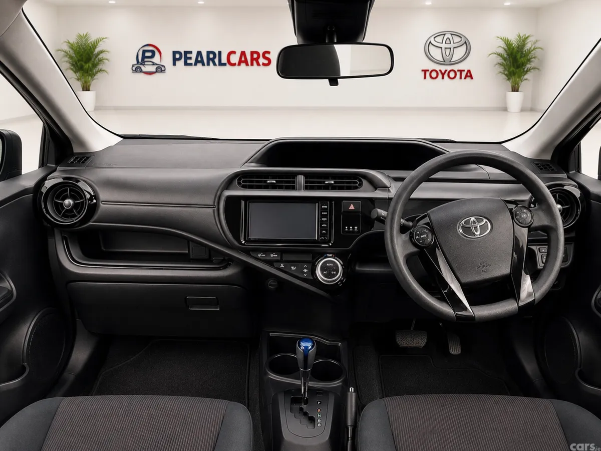 Toyota Aqua Hatchback, Petrol Hybrid, 2017, Silver