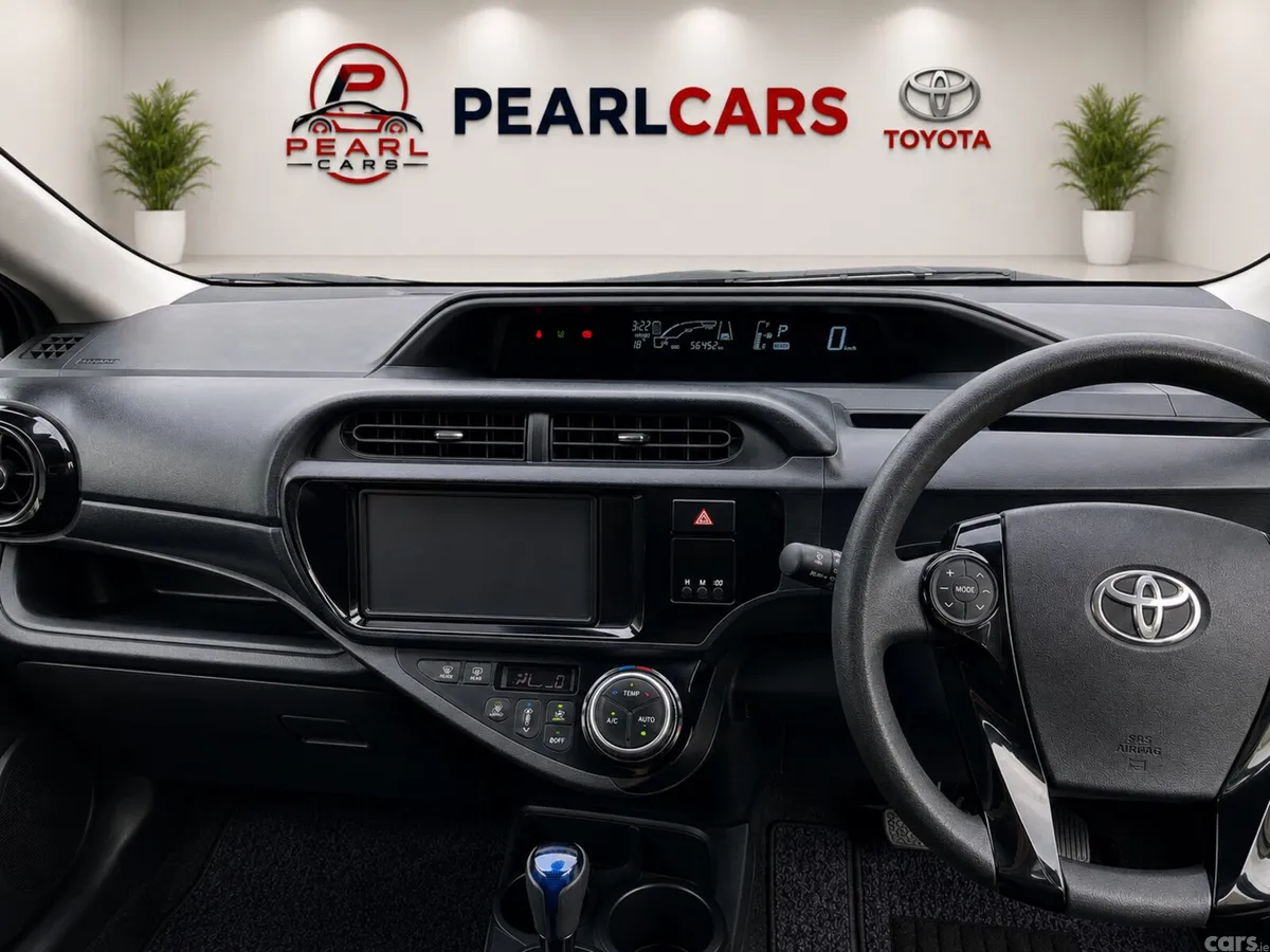 Toyota Aqua Hatchback, Petrol Hybrid, 2017, Silver