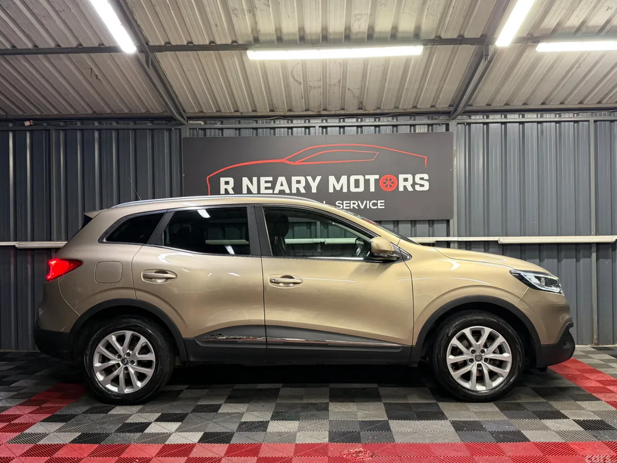 Renault Kadjar SUV, Diesel, 2017, Beige