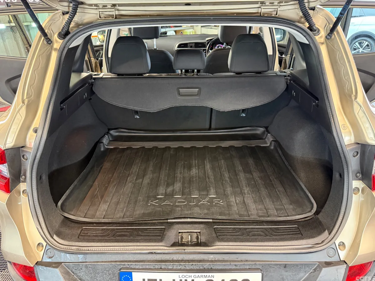 Renault Kadjar SUV, Diesel, 2017, Beige