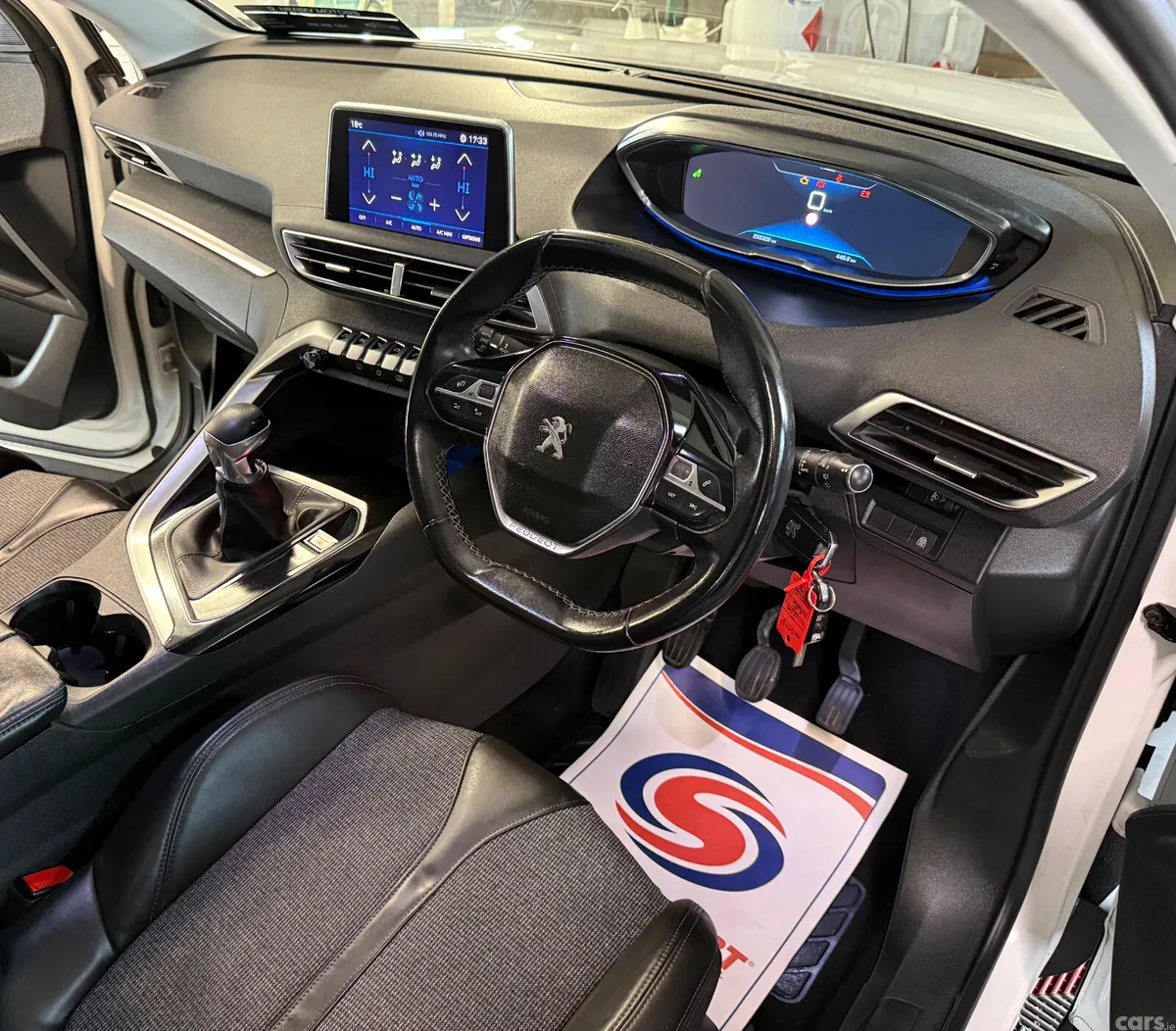 Peugeot 3008 MPV, Diesel, 2019, White
