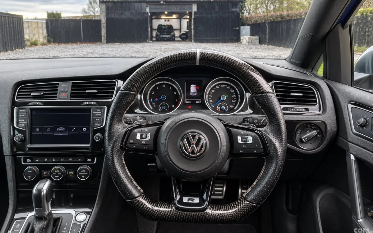 Volkswagen Golf Hatchback, Petrol, 2016, Blue