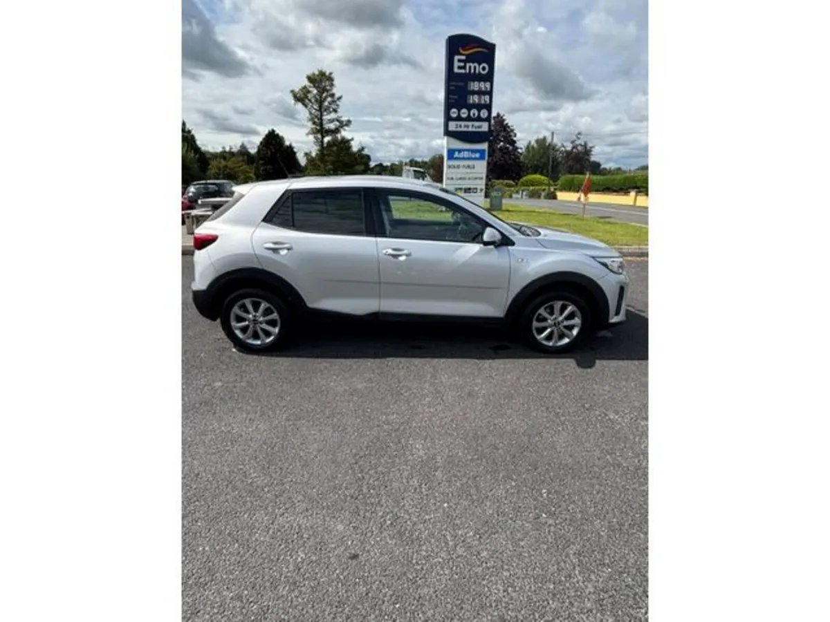 Kia Stonic Hatchback, Petrol, 2018, Grey