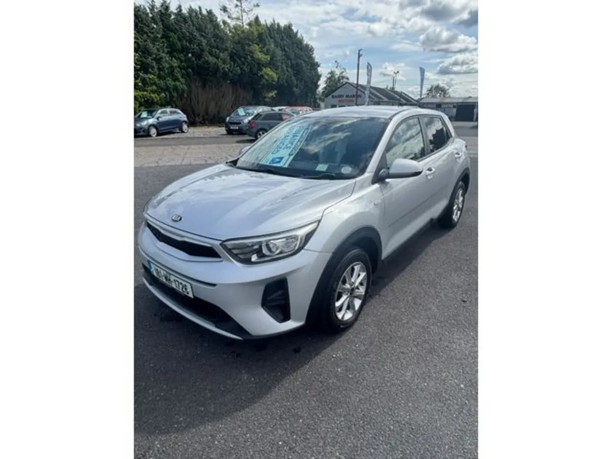 Kia Stonic Hatchback, Petrol, 2018, Grey