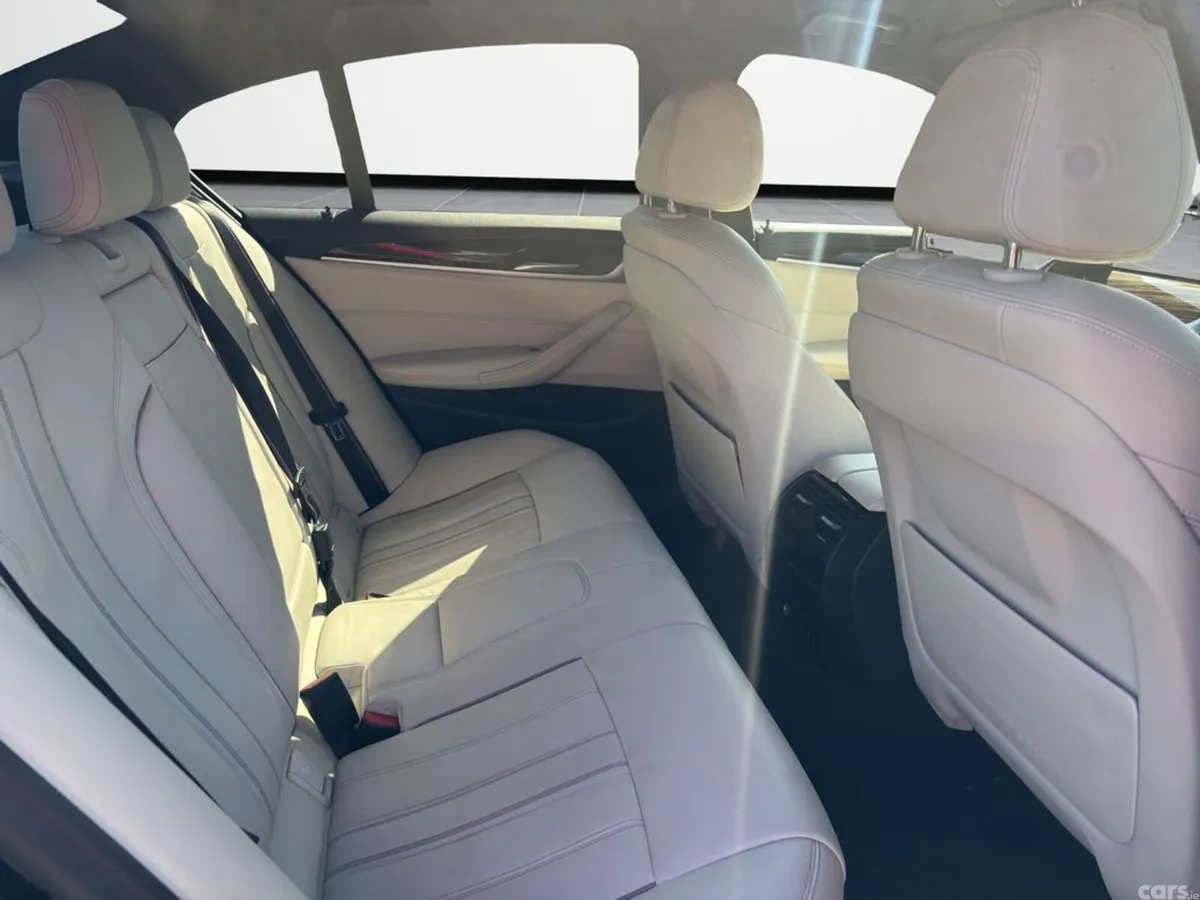 BMW 5-Series Saloon, Petrol Plug-in Hybrid, 2023, Black
