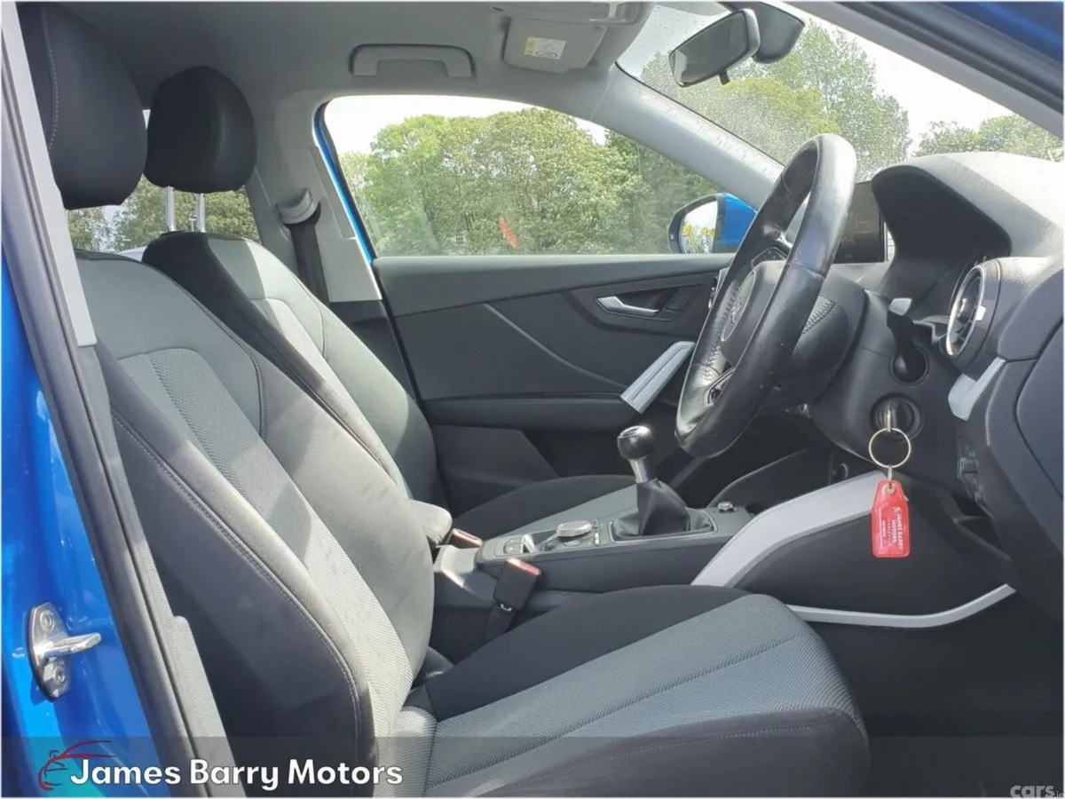 Audi Q2 SUV, Petrol, 2019, Blue