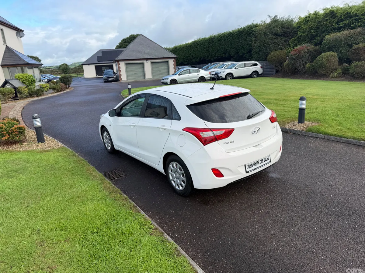 Hyundai i30 Hatchback, Diesel, 2015, White