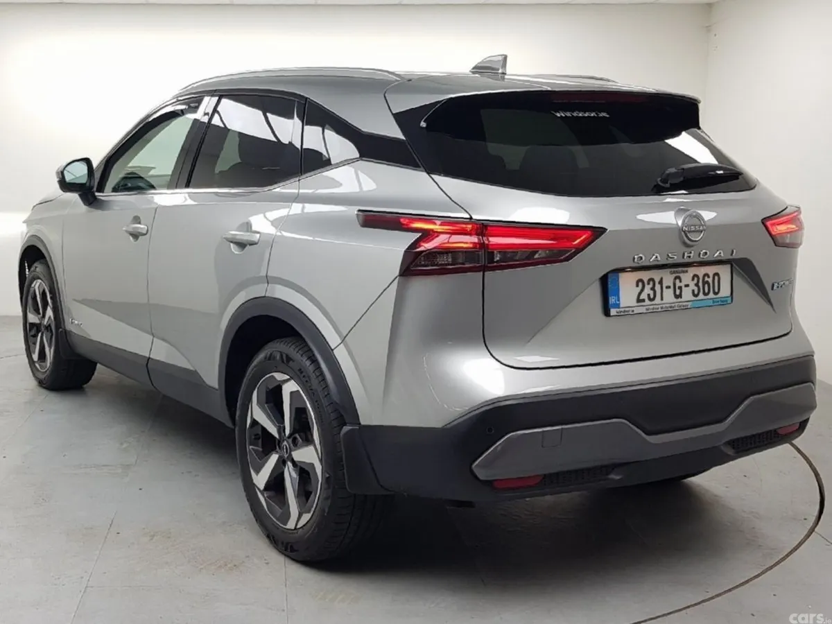 Nissan Qashqai MPV, Petrol, 2023, Grey