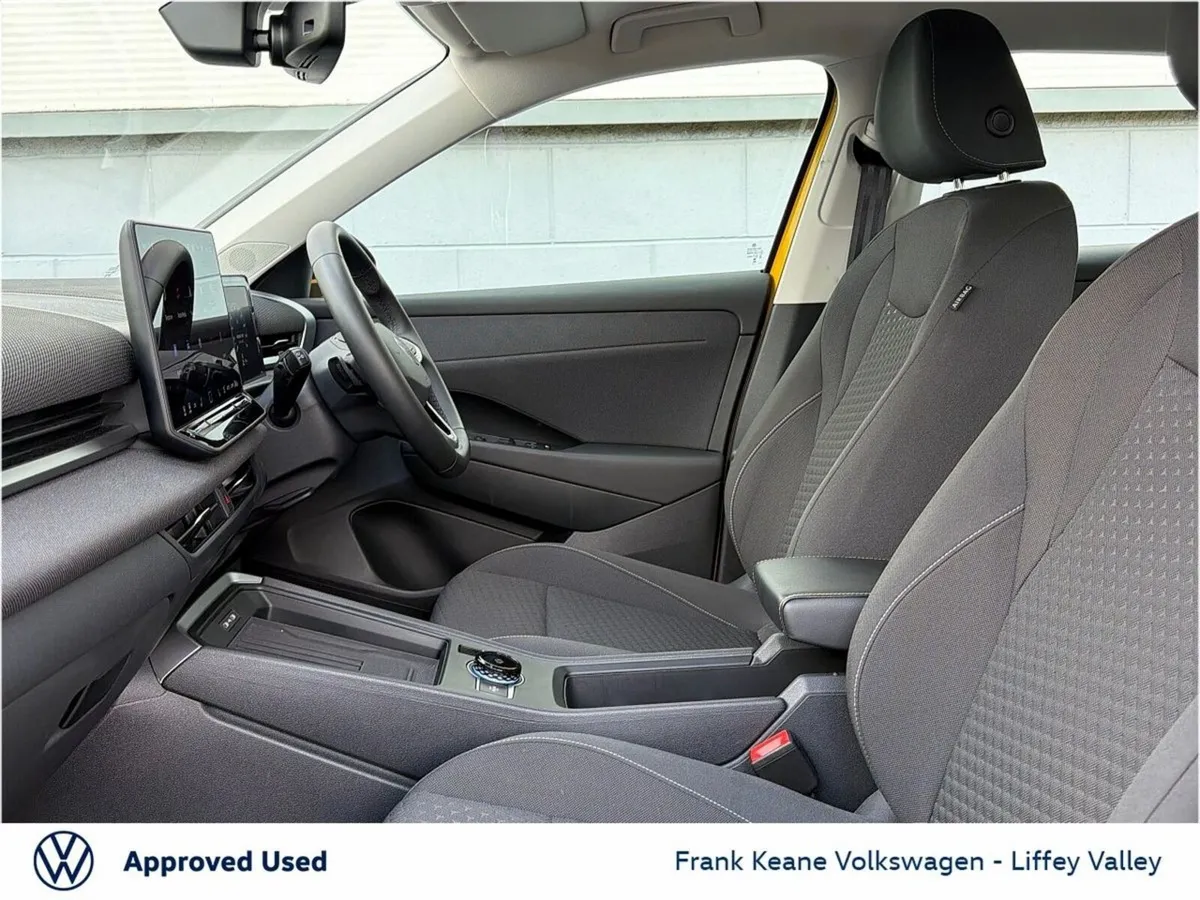 Volkswagen T-Roc SUV, Petrol, 2026, Yellow