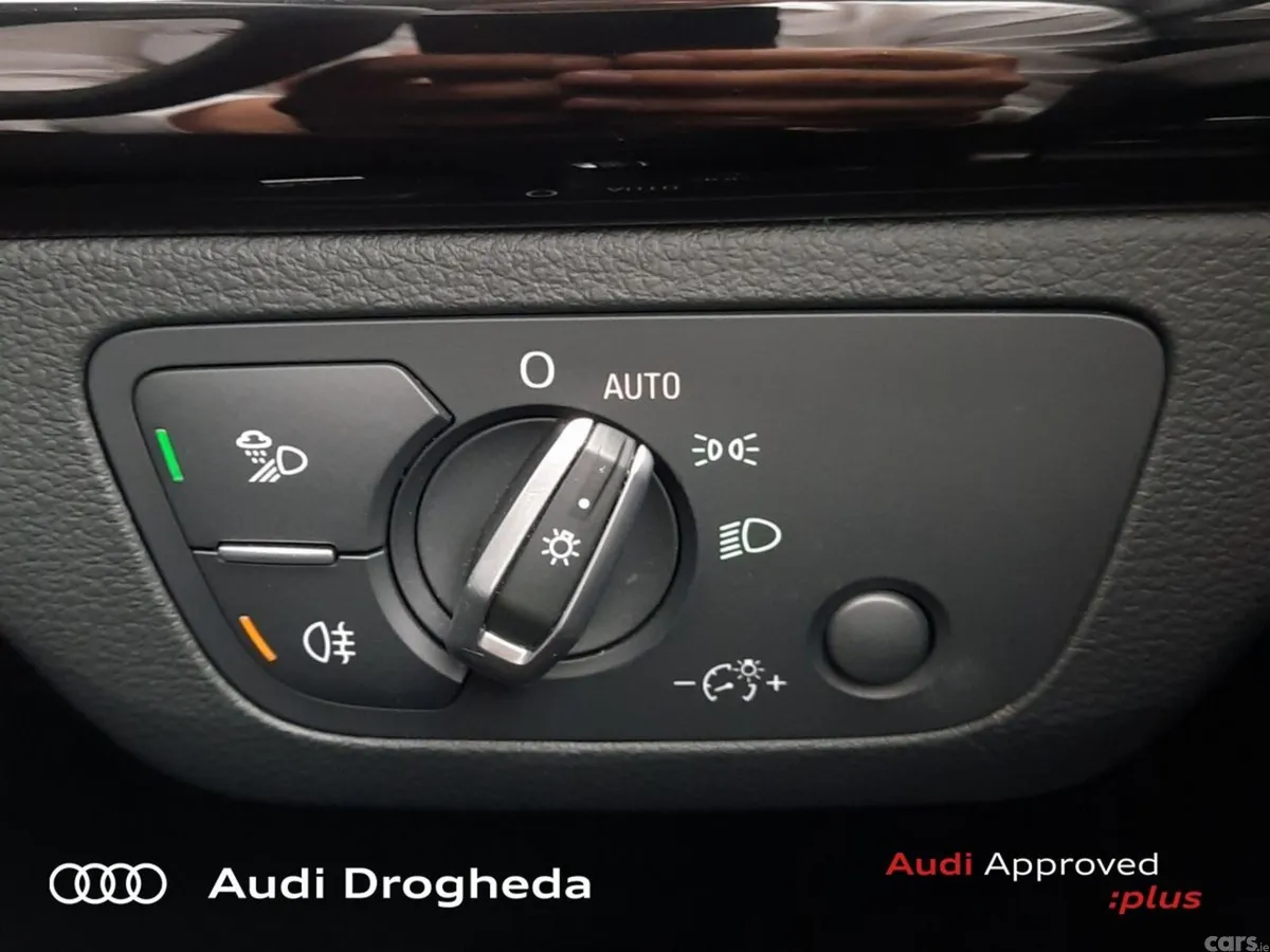 Audi Q5 SUV, Petrol Plug-in Hybrid, 2025, Grey