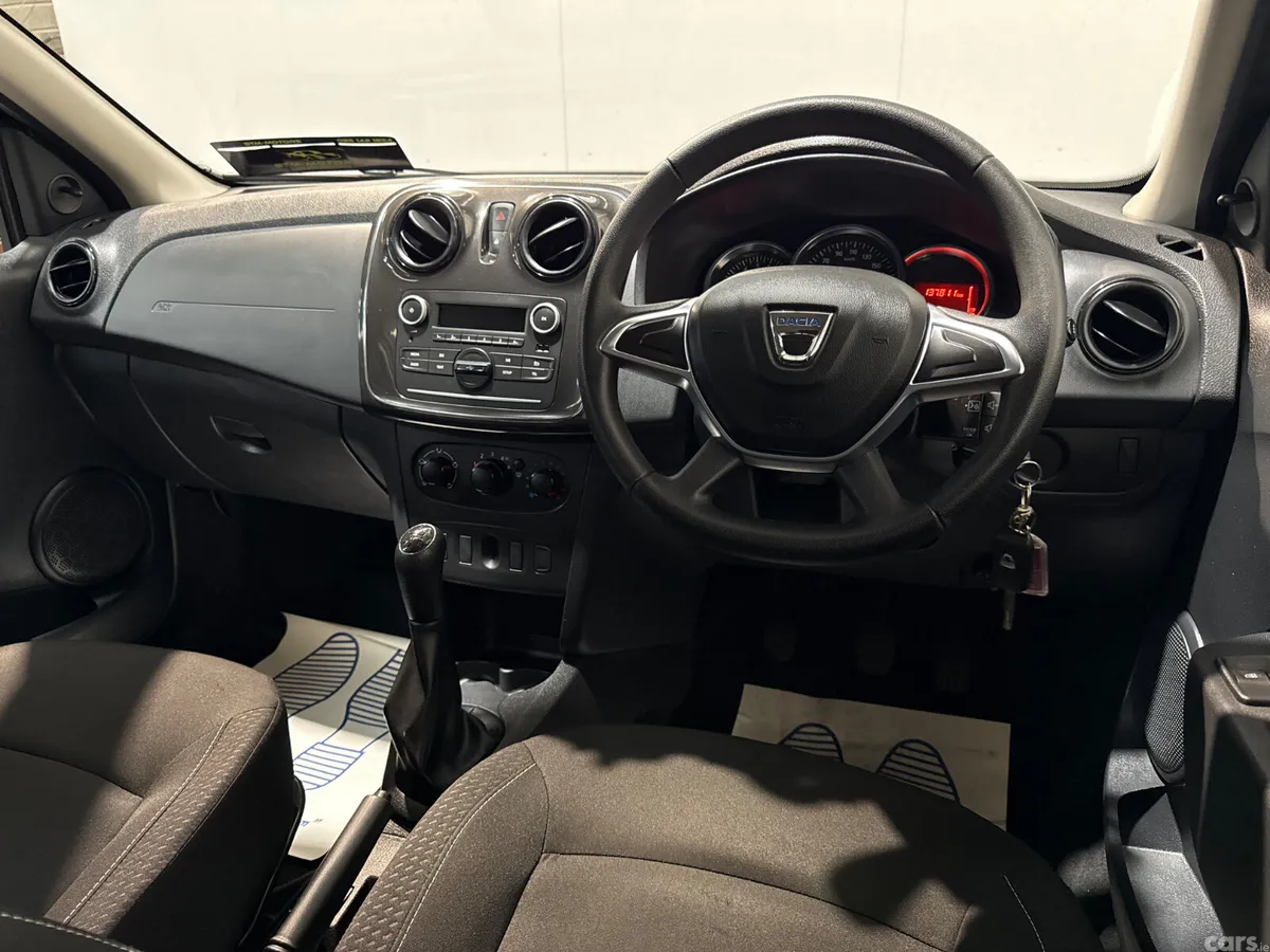 Dacia Sandero Hatchback, Petrol, 2021, Grey