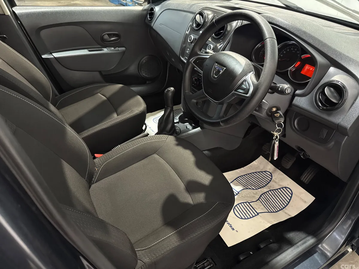 Dacia Sandero Hatchback, Petrol, 2021, Grey