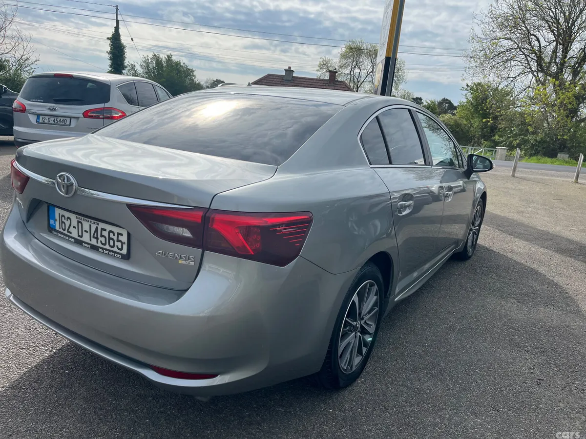 Toyota Avensis Saloon, Diesel, 2016, Grey