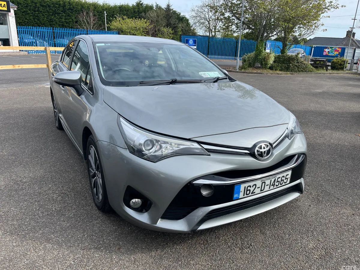 Toyota Avensis Saloon, Diesel, 2016, Grey