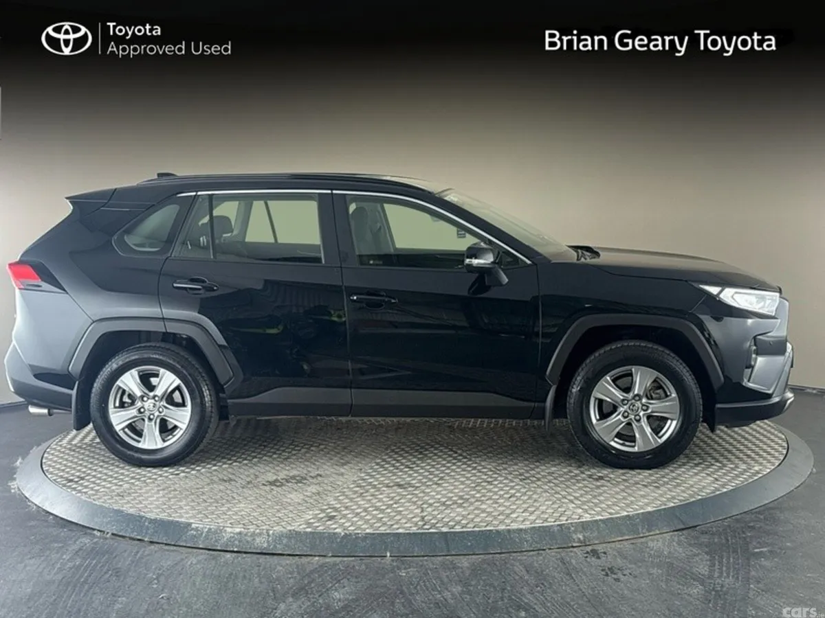 Toyota RAV4 SUV, Petrol Hybrid, 2024, Black