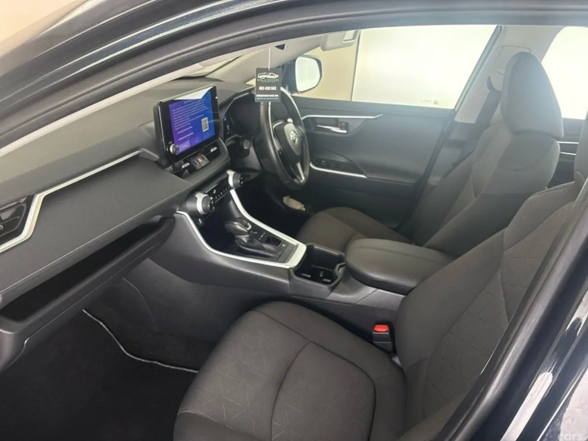 Toyota RAV4 SUV, Petrol Hybrid, 2024, Black
