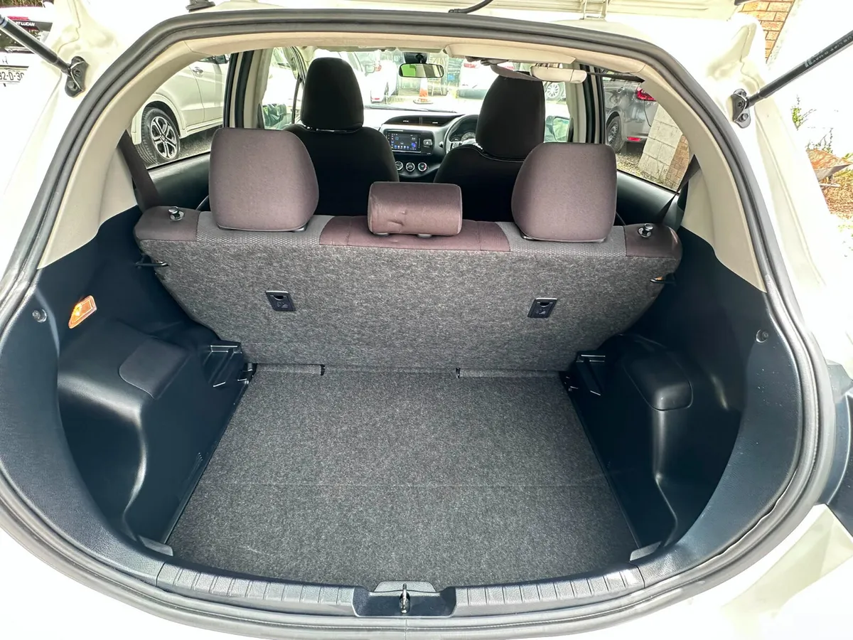 Toyota Vitz Hatchback, Petrol, 2019, White