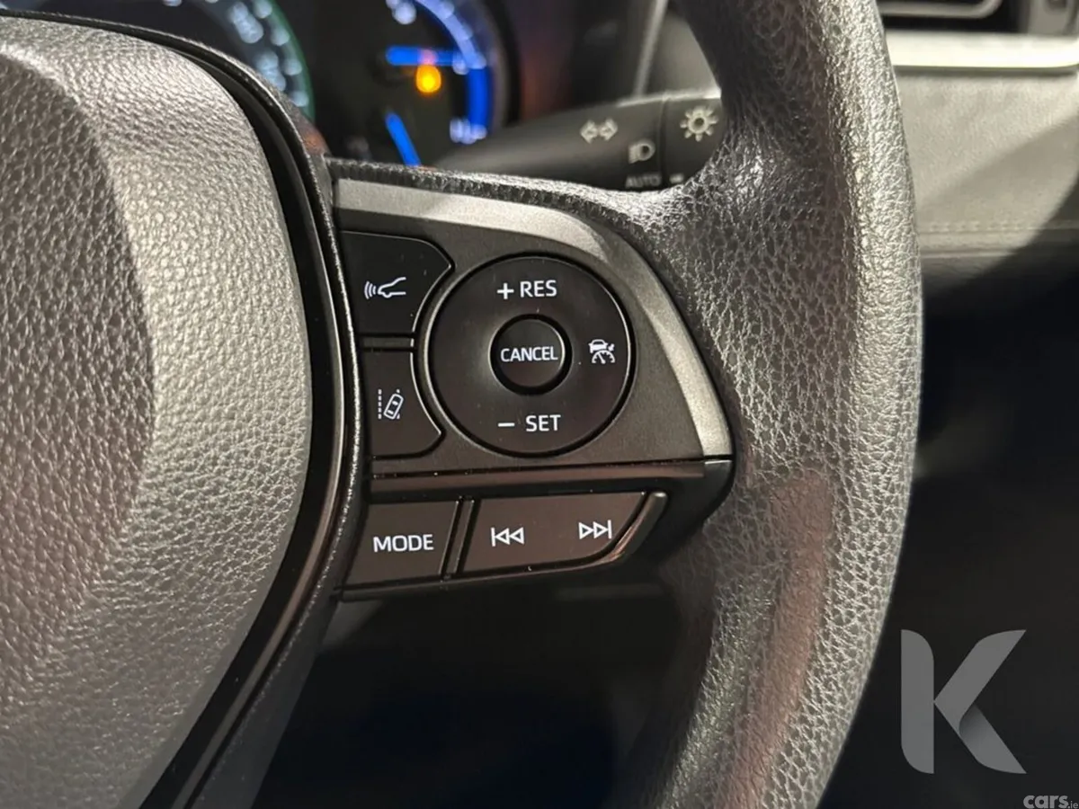 Toyota RAV4 SUV, Petrol Hybrid, 2023, Red