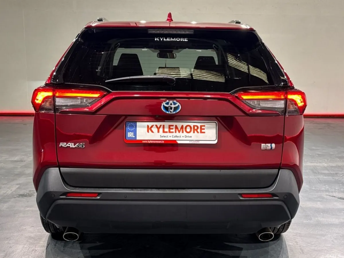 Toyota RAV4 SUV, Petrol Hybrid, 2023, Red