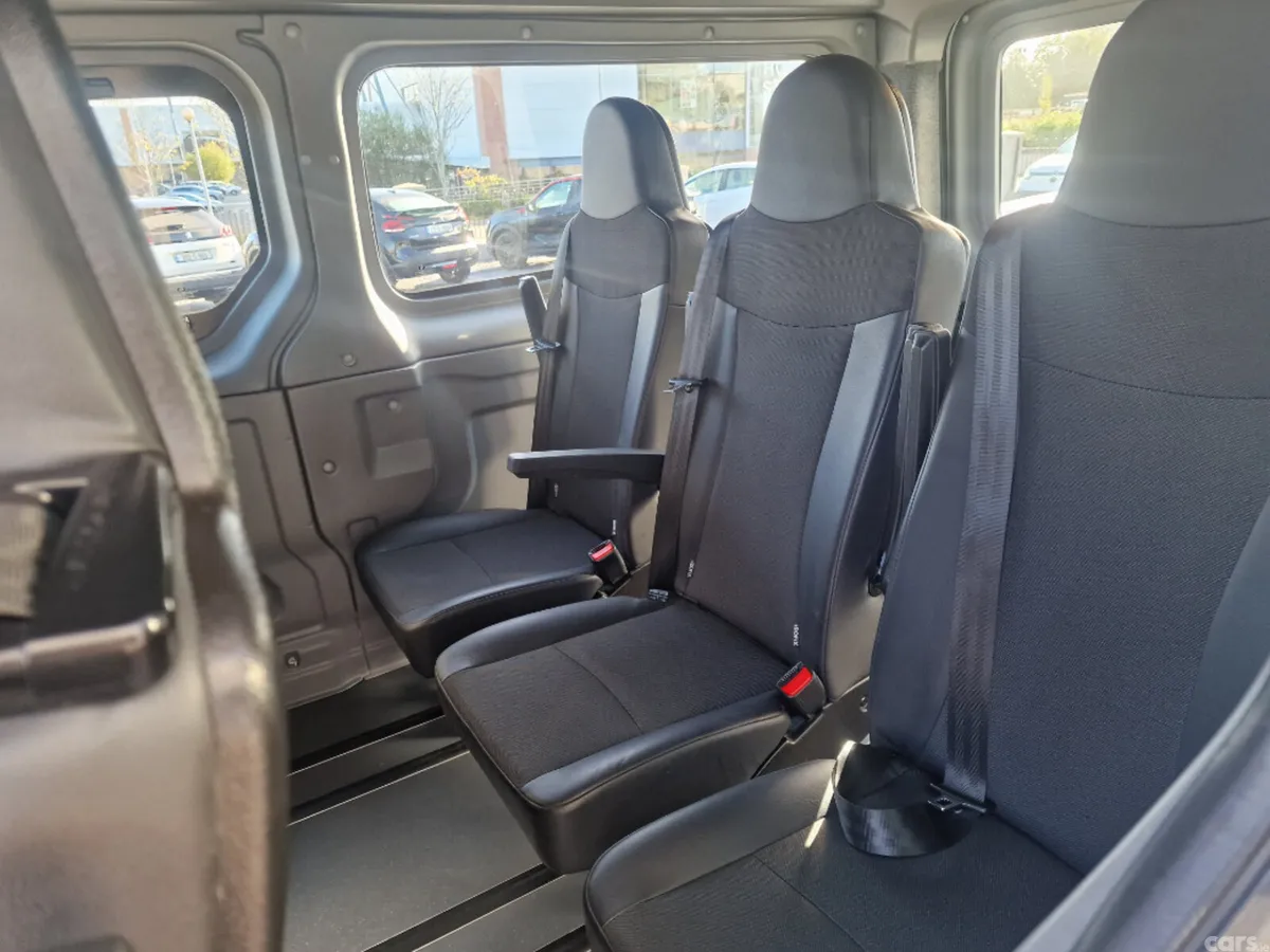 Renault Trafic MPV, Diesel, 2024, White