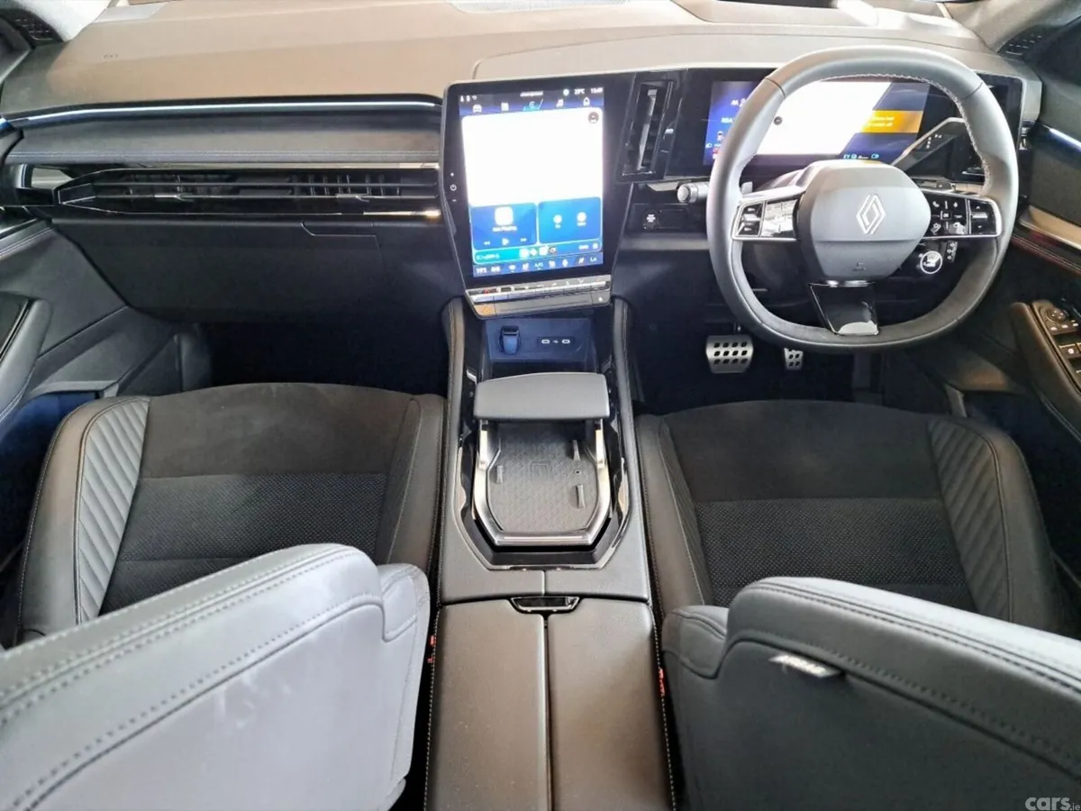 Renault Rafale SUV, Petrol Hybrid, 2025, Grey