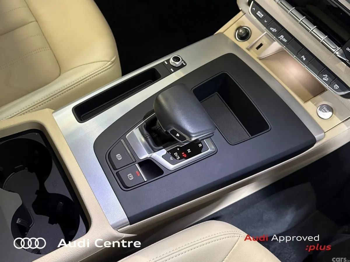 Audi Q5 SUV, Petrol Plug-in Hybrid, 2023, Blue