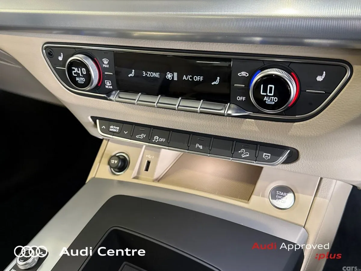 Audi Q5 SUV, Petrol Plug-in Hybrid, 2023, Blue
