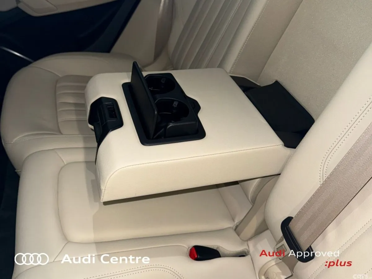 Audi Q5 SUV, Petrol Plug-in Hybrid, 2023, Blue