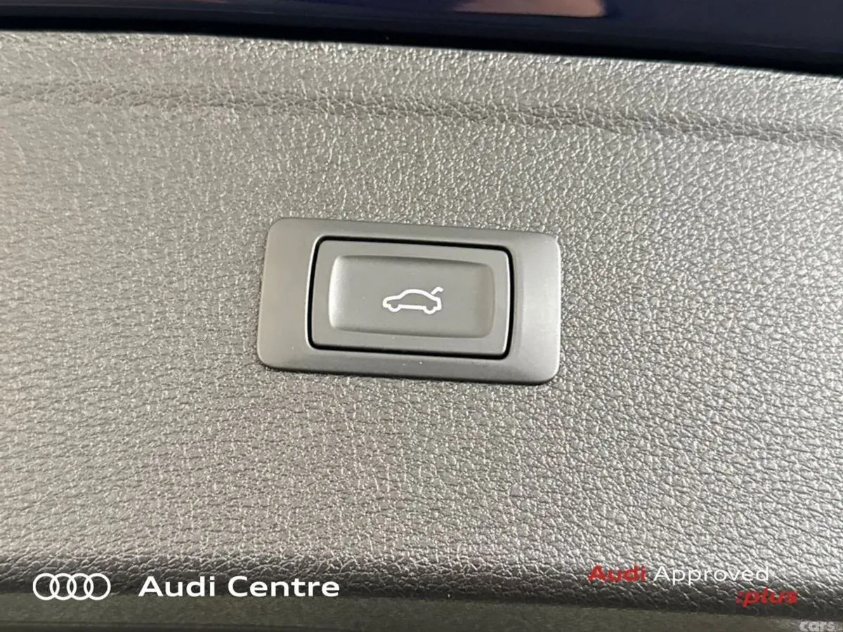 Audi Q5 SUV, Petrol Plug-in Hybrid, 2023, Blue