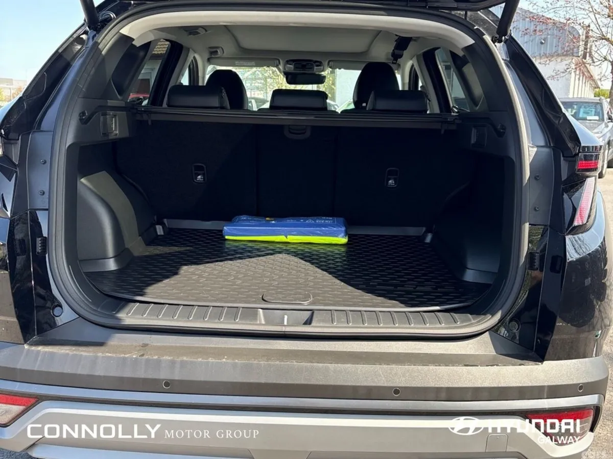 Hyundai Tucson SUV, Petrol Plug-in Hybrid, 2026, Black