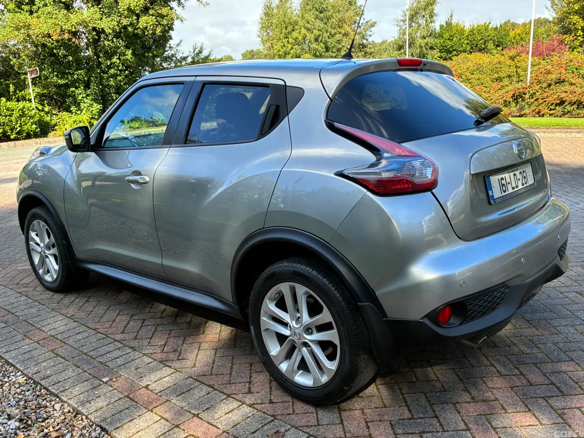 Nissan Juke SUV, Diesel, 2016, Silver