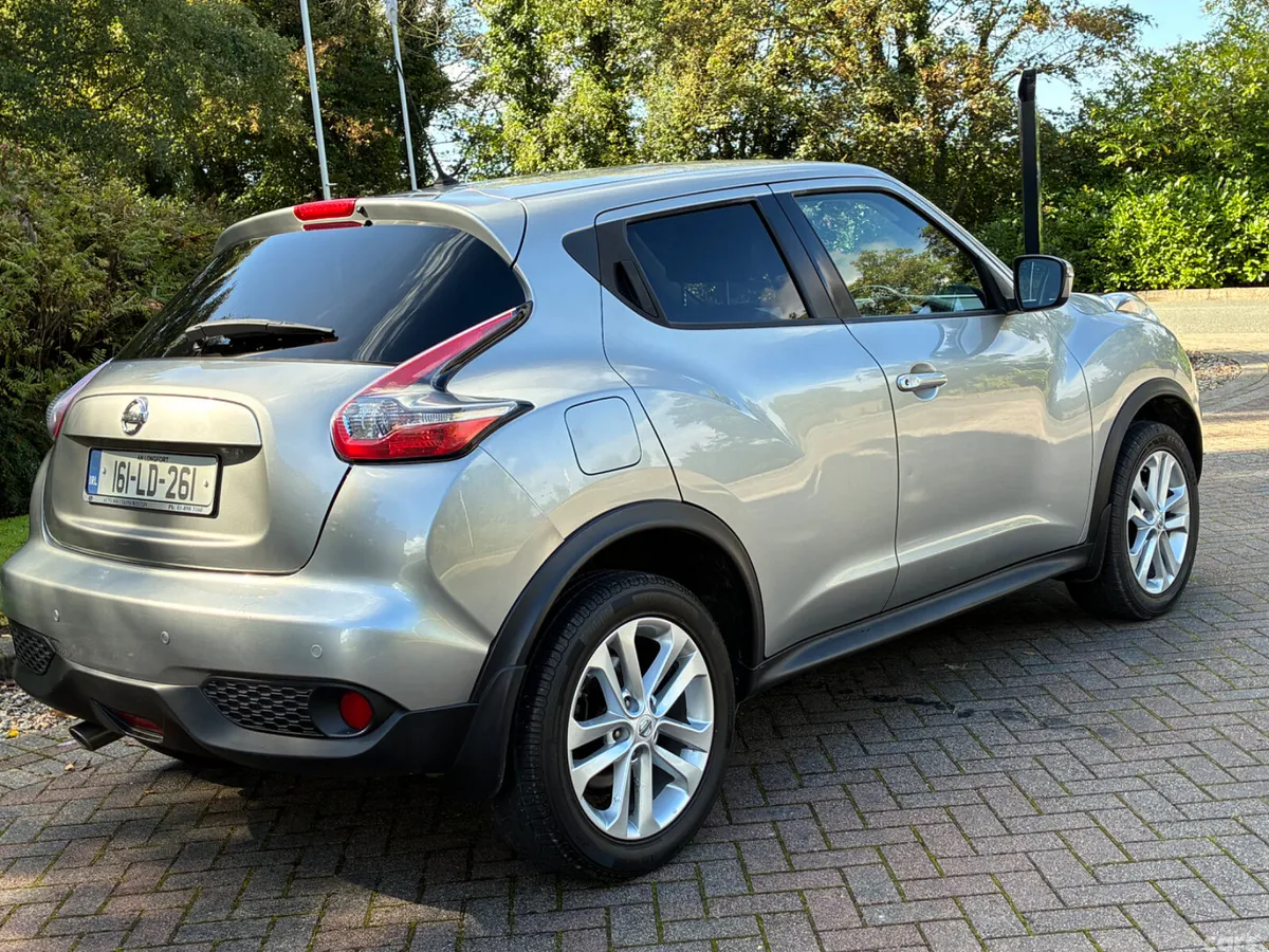 Nissan Juke SUV, Diesel, 2016, Silver