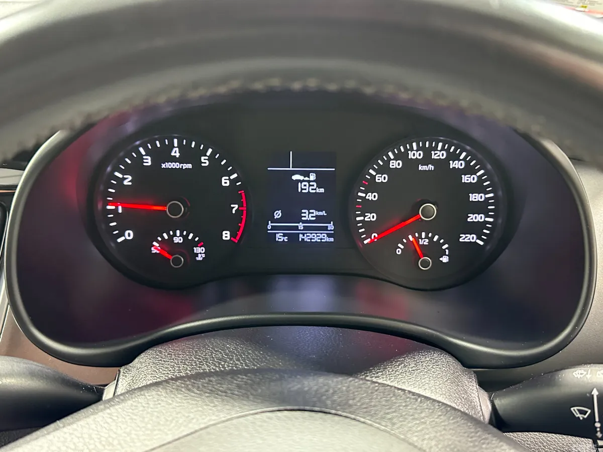 Kia Stonic Hatchback, Petrol, 2021, Red