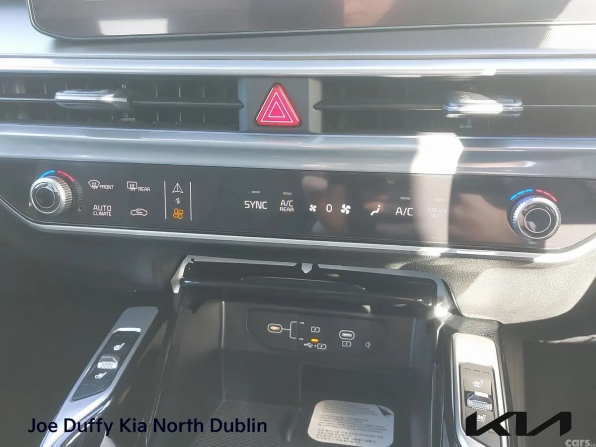 Kia Sorento SUV, Petrol Plug-in Hybrid, 2026, Black
