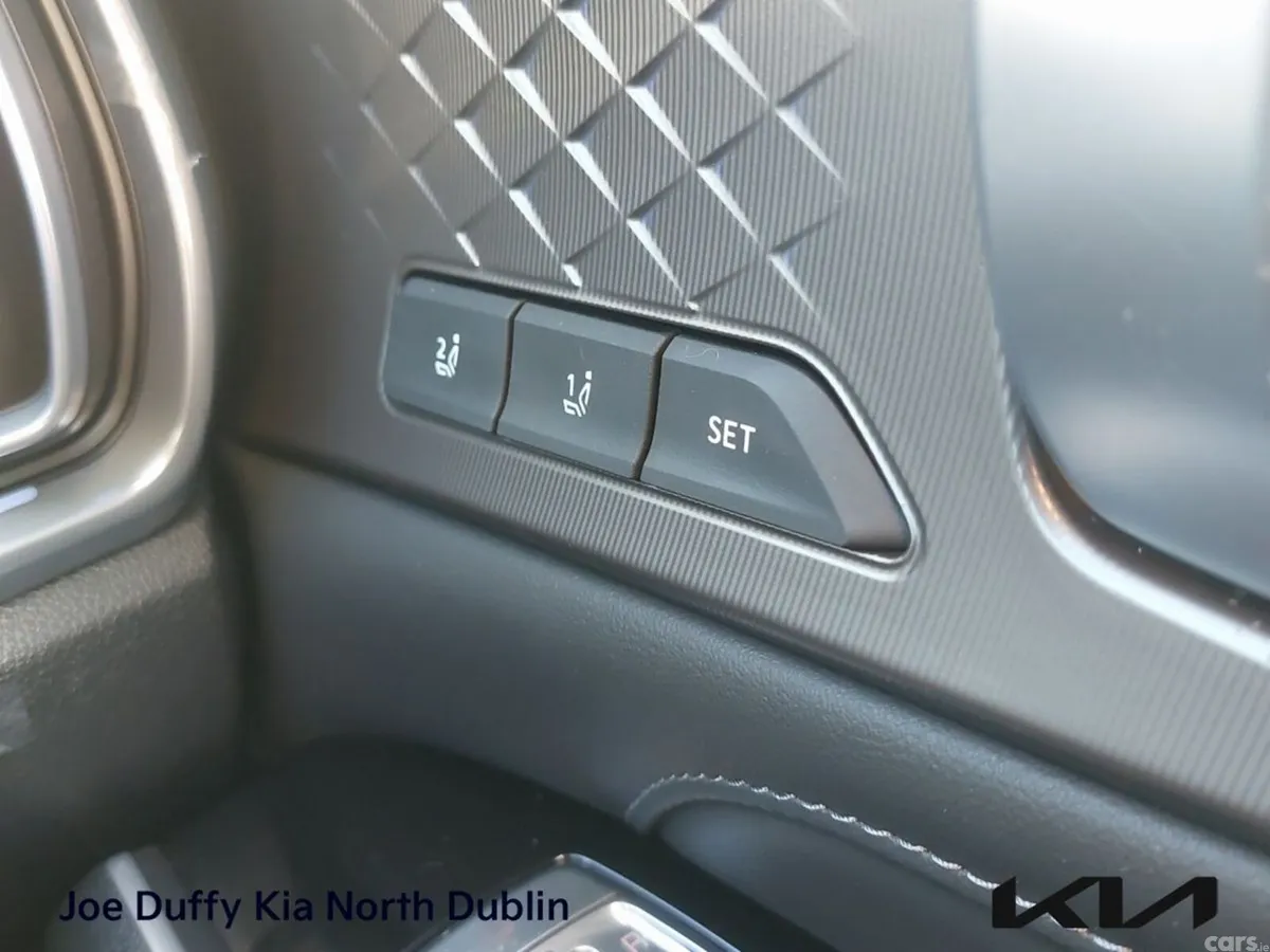 Kia Sorento SUV, Petrol Plug-in Hybrid, 2026, Black