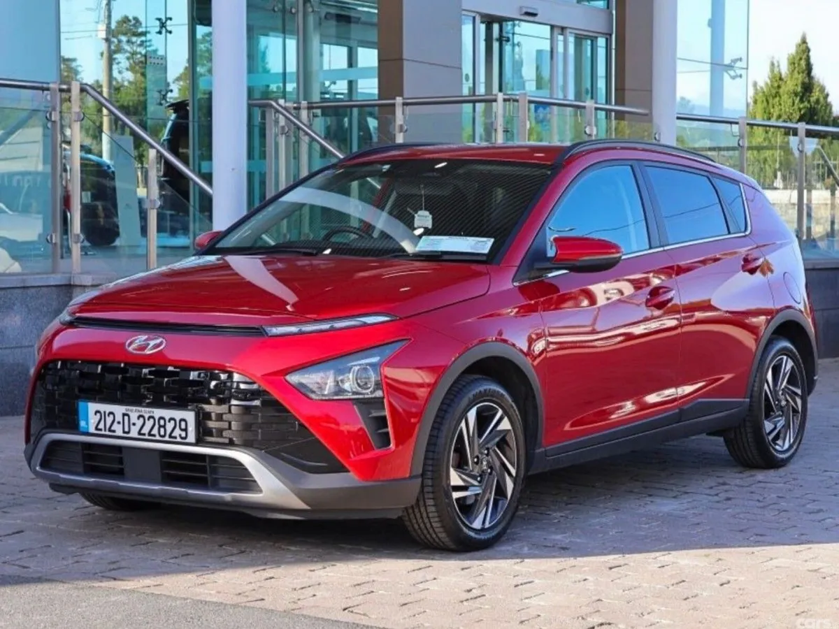 Hyundai Bayon Estate, Petrol, 2021, Red