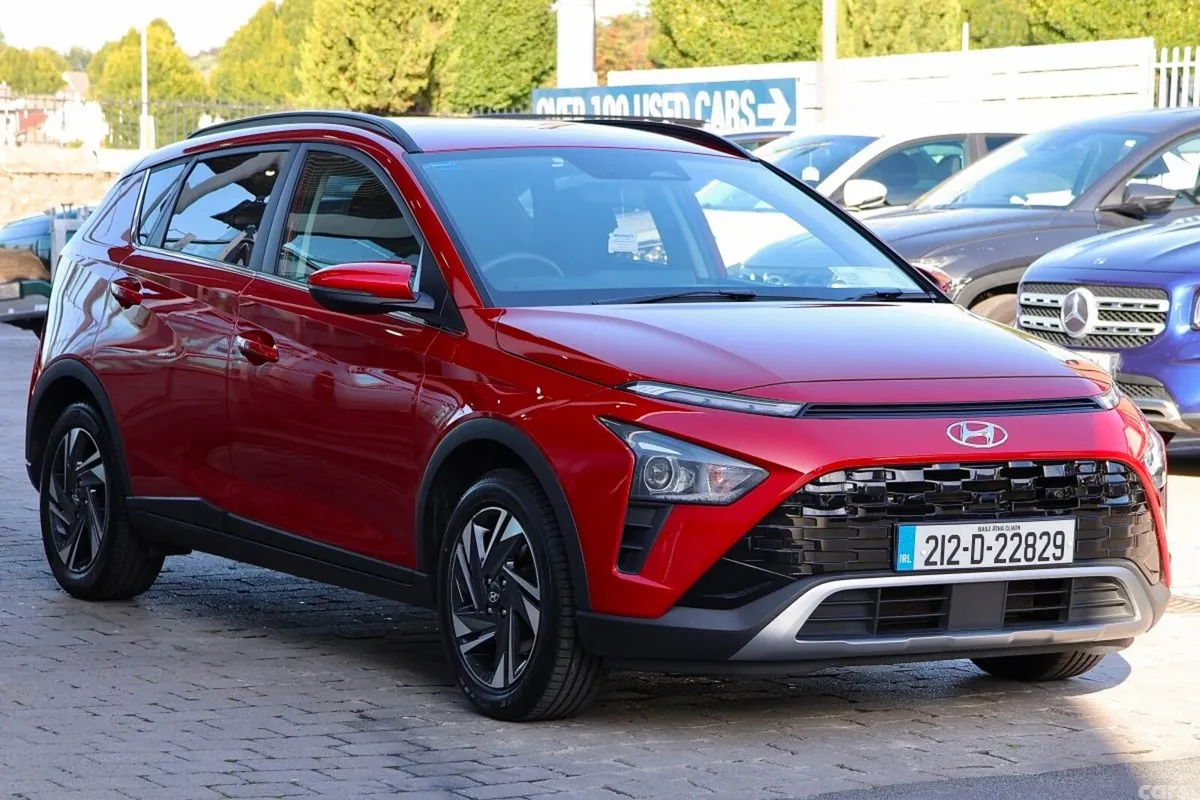 Hyundai Bayon Estate, Petrol, 2021, Red