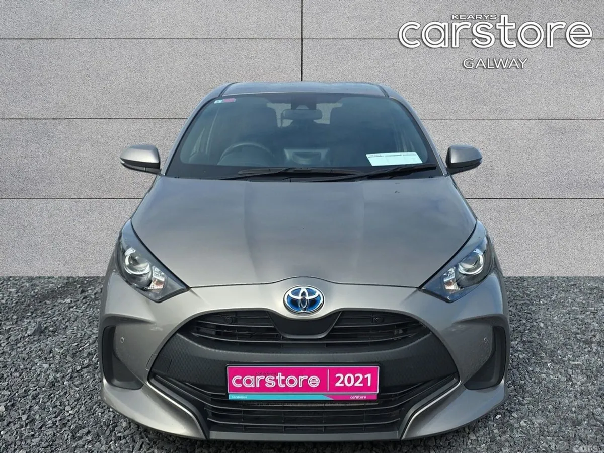 Toyota Yaris Hatchback, Petrol Hybrid, 2021, Brown
