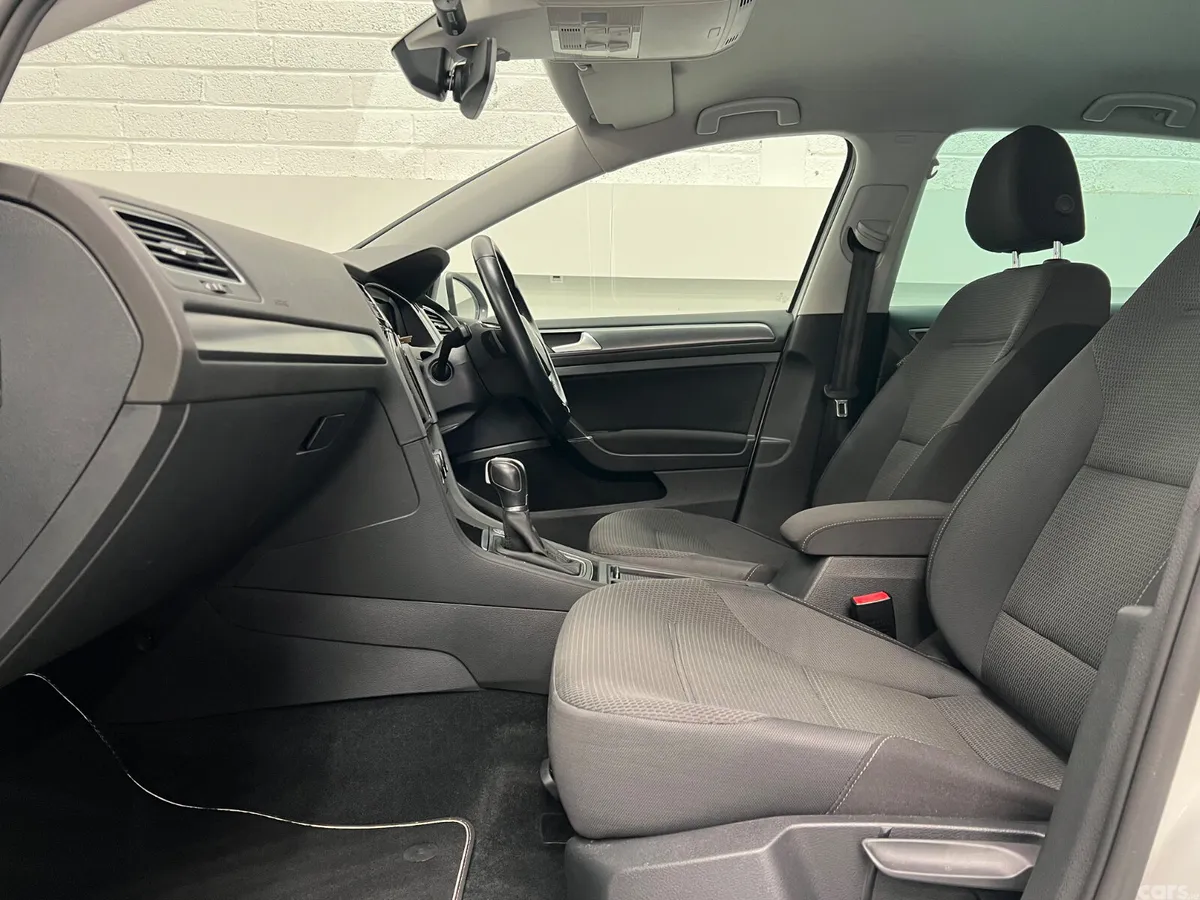 Volkswagen Golf Hatchback, Petrol, 2019, White
