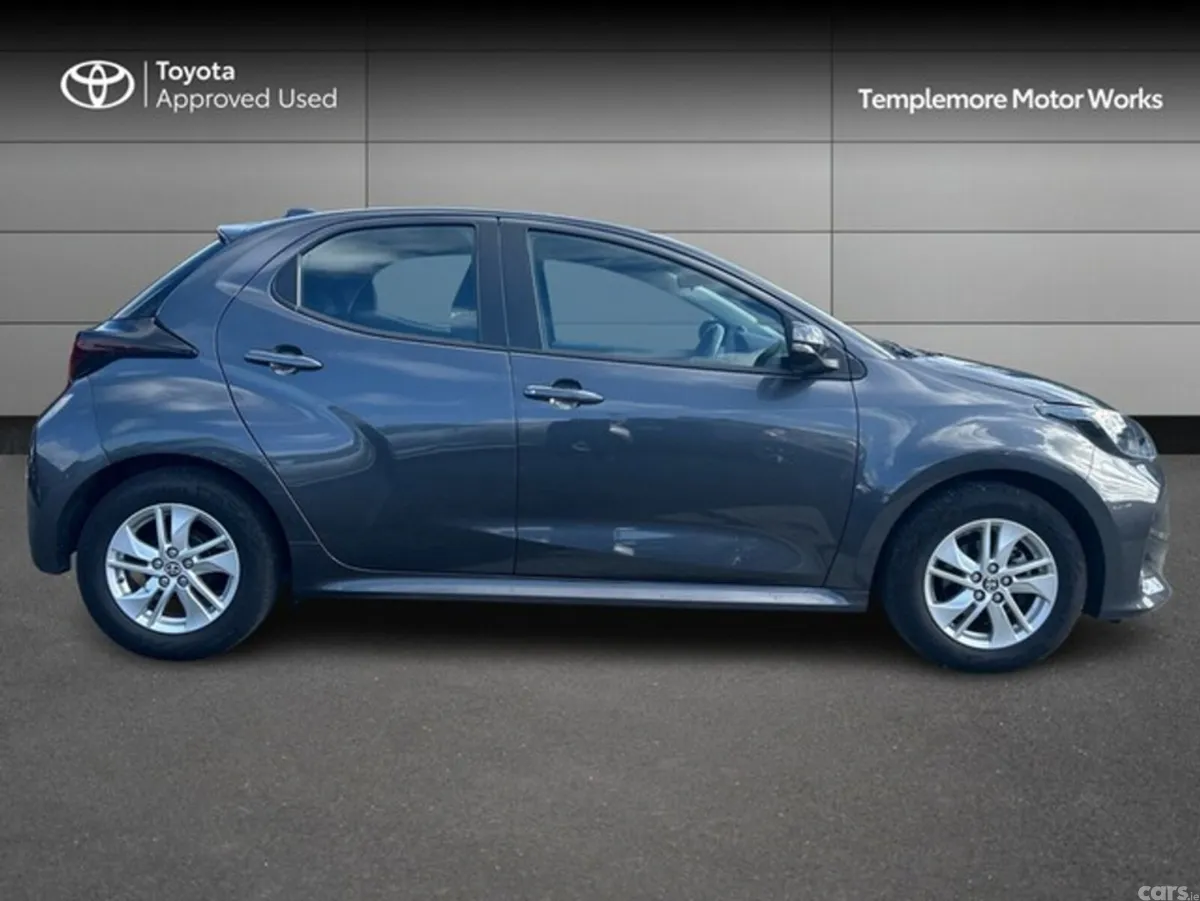 Toyota Yaris Hatchback, Petrol, 2024, Grey