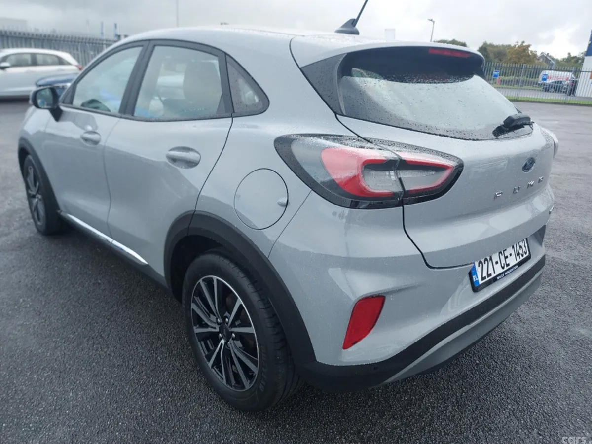 Ford Puma MPV, Petrol, 2022, Grey